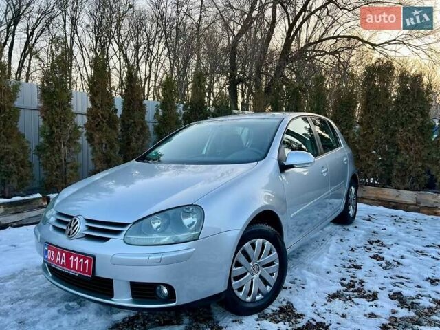 Серый Фольксваген Гольф, объемом двигателя 1.6 л и пробегом 196 тыс. км за 6300 $, фото 1 на Automoto.ua