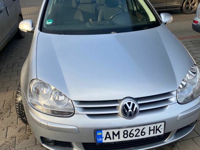 Сірий Фольксваген Гольф, об'ємом двигуна 1.6 л та пробігом 245 тис. км за 6200 $, фото 1 на Automoto.ua