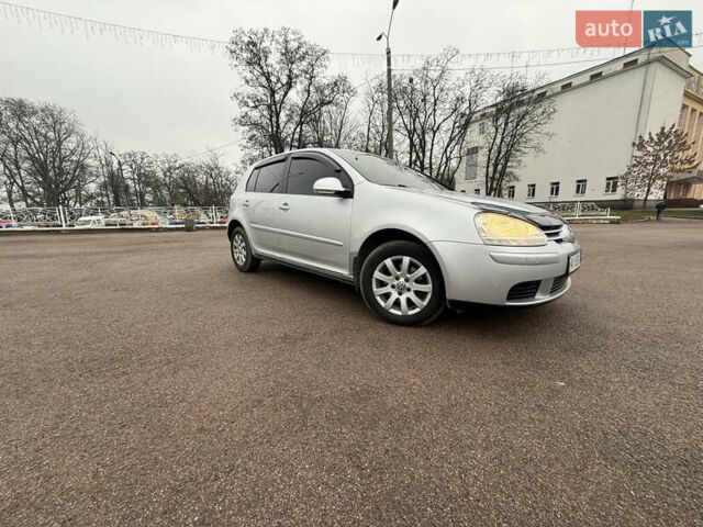 Серый Фольксваген Гольф, объемом двигателя 1.6 л и пробегом 185 тыс. км за 5800 $, фото 1 на Automoto.ua