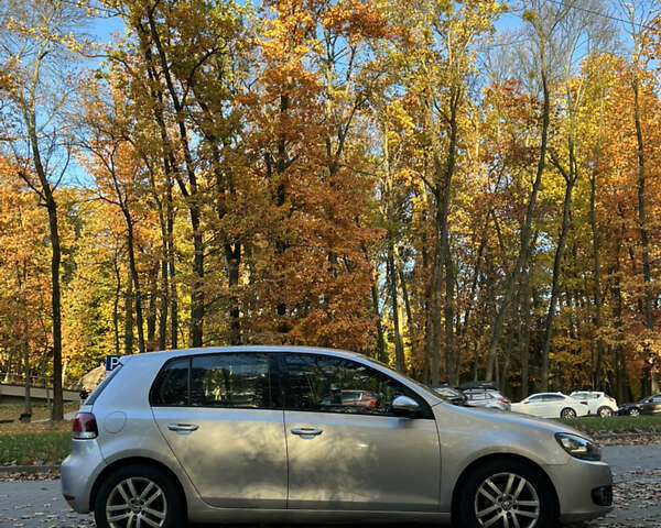 Серый Фольксваген Гольф, объемом двигателя 2 л и пробегом 298 тыс. км за 6700 $, фото 1 на Automoto.ua