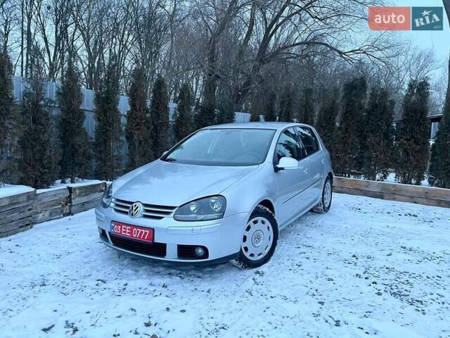 Серый Фольксваген Гольф, объемом двигателя 1.6 л и пробегом 180 тыс. км за 6600 $, фото 1 на Automoto.ua