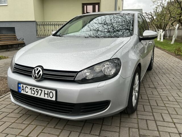 Сірий Фольксваген Гольф, об'ємом двигуна 2 л та пробігом 256 тис. км за 8300 $, фото 1 на Automoto.ua