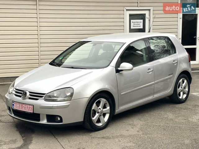 Сірий Фольксваген Гольф, об'ємом двигуна 2 л та пробігом 261 тис. км за 7750 $, фото 1 на Automoto.ua