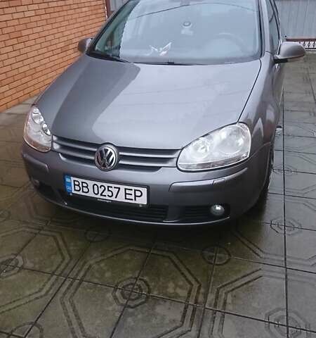 Серый Фольксваген Гольф, объемом двигателя 1.39 л и пробегом 201 тыс. км за 6150 $, фото 1 на Automoto.ua