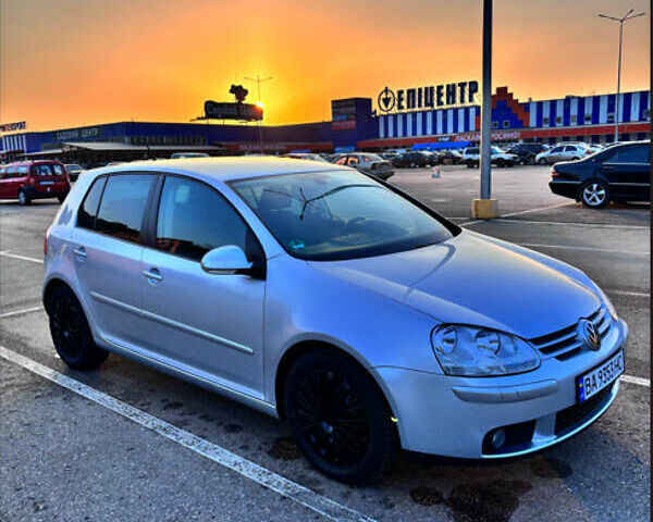 Сірий Фольксваген Гольф, об'ємом двигуна 1.4 л та пробігом 177 тис. км за 8500 $, фото 1 на Automoto.ua