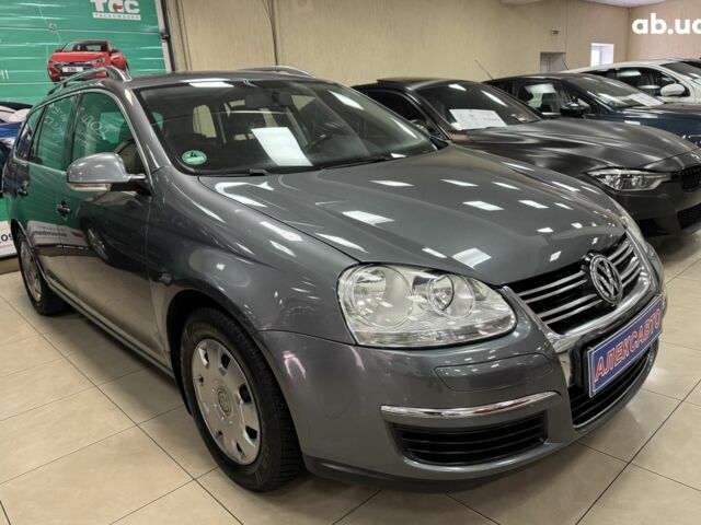 Сірий Фольксваген Гольф, об'ємом двигуна 0 л та пробігом 217 тис. км за 5800 $, фото 1 на Automoto.ua