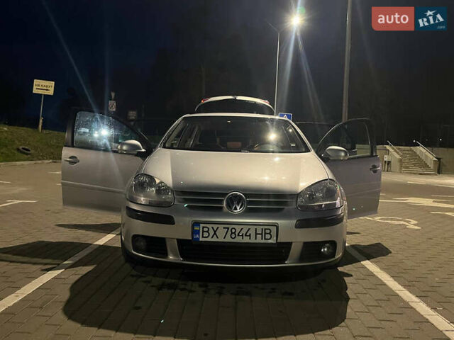 Серый Фольксваген Гольф, объемом двигателя 1.39 л и пробегом 208 тыс. км за 5900 $, фото 1 на Automoto.ua
