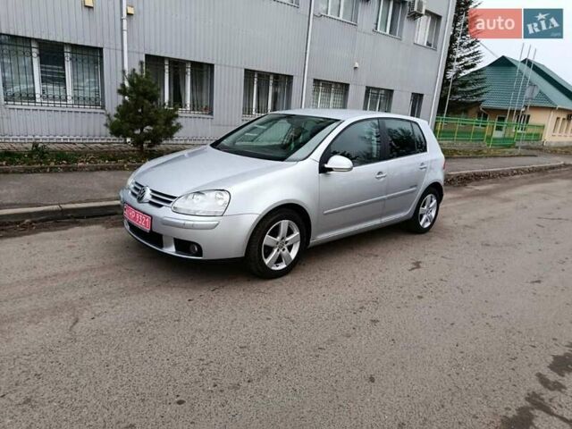 Серый Фольксваген Гольф, объемом двигателя 1.6 л и пробегом 192 тыс. км за 5799 $, фото 1 на Automoto.ua