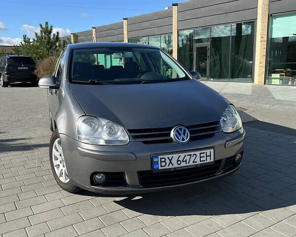 Сірий Фольксваген Гольф, об'ємом двигуна 1.4 л та пробігом 260 тис. км за 6000 $, фото 1 на Automoto.ua