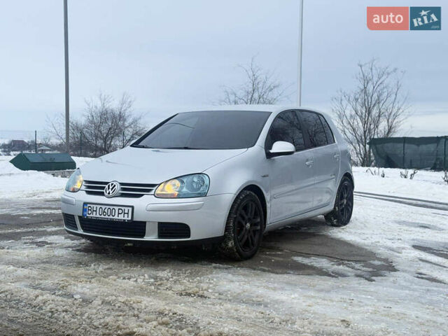 Серый Фольксваген Гольф, объемом двигателя 1.9 л и пробегом 264 тыс. км за 5999 $, фото 1 на Automoto.ua