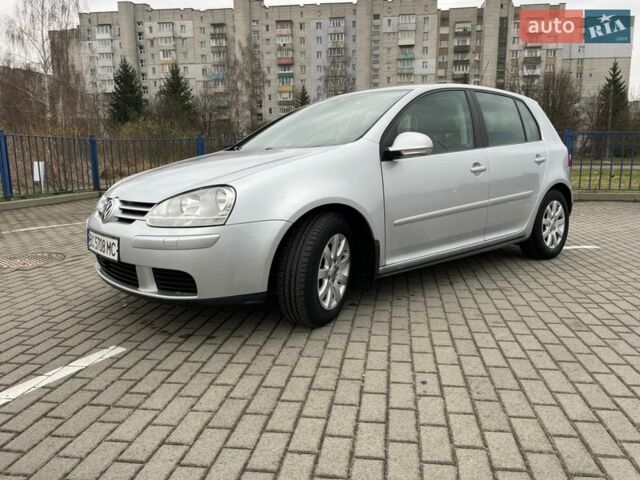 Серый Фольксваген Гольф, объемом двигателя 1.6 л и пробегом 205 тыс. км за 5550 $, фото 1 на Automoto.ua