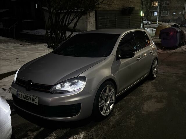 Сірий Фольксваген Гольф, об'ємом двигуна 2 л та пробігом 293 тис. км за 7500 $, фото 1 на Automoto.ua