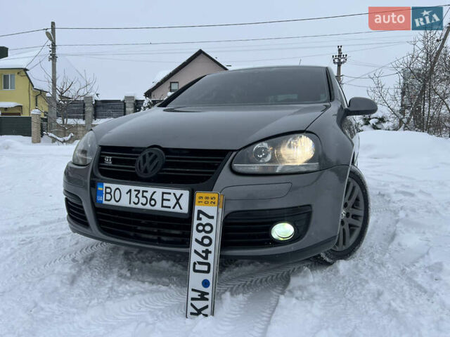Серый Фольксваген Гольф, объемом двигателя 1.4 л и пробегом 220 тыс. км за 5299 $, фото 1 на Automoto.ua