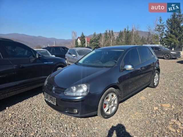 Серый Фольксваген Гольф, объемом двигателя 0 л и пробегом 245 тыс. км за 5850 $, фото 1 на Automoto.ua