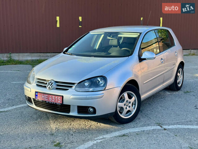 Сірий Фольксваген Гольф, об'ємом двигуна 1.6 л та пробігом 237 тис. км за 6250 $, фото 1 на Automoto.ua