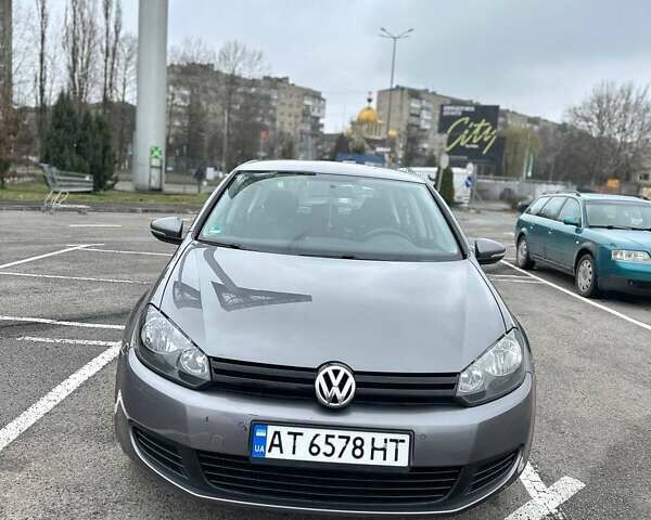 Серый Фольксваген Гольф, объемом двигателя 1.39 л и пробегом 180 тыс. км за 7000 $, фото 1 на Automoto.ua