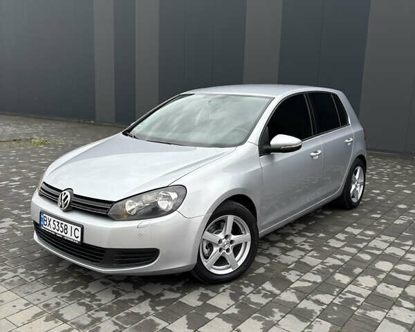 Серый Фольксваген Гольф, объемом двигателя 1.6 л и пробегом 216 тыс. км за 7700 $, фото 1 на Automoto.ua