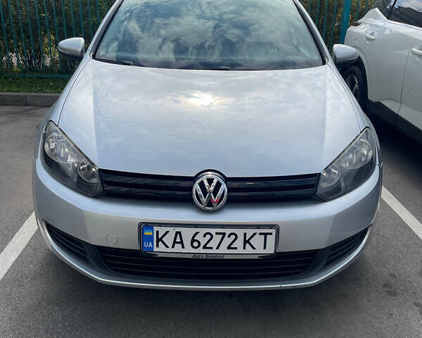 Серый Фольксваген Гольф, объемом двигателя 1.39 л и пробегом 260 тыс. км за 6500 $, фото 1 на Automoto.ua