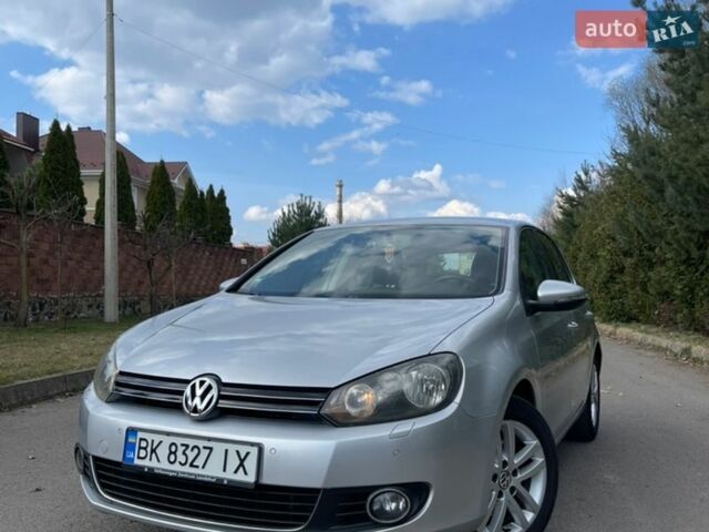 Сірий Фольксваген Гольф, об'ємом двигуна 1.39 л та пробігом 200 тис. км за 6700 $, фото 1 на Automoto.ua