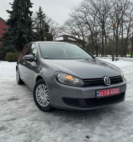 Серый Фольксваген Гольф, объемом двигателя 1.6 л и пробегом 174 тыс. км за 8500 $, фото 1 на Automoto.ua