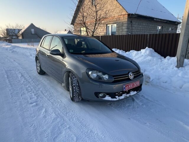 Серый Фольксваген Гольф, объемом двигателя 1.4 л и пробегом 225 тыс. км за 6300 $, фото 1 на Automoto.ua