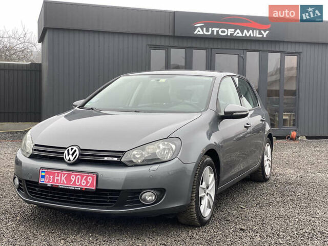 Серый Фольксваген Гольф, объемом двигателя 1.6 л и пробегом 213 тыс. км за 7950 $, фото 1 на Automoto.ua