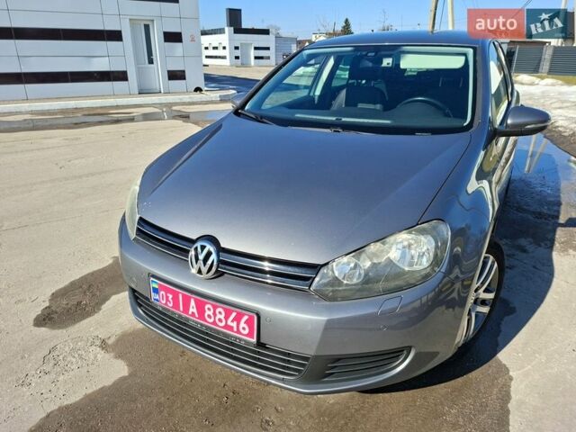 Серый Фольксваген Гольф, объемом двигателя 1.6 л и пробегом 230 тыс. км за 7399 $, фото 1 на Automoto.ua