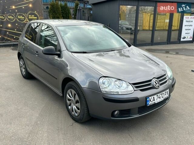 Серый Фольксваген Гольф, объемом двигателя 1.6 л и пробегом 173 тыс. км за 6800 $, фото 1 на Automoto.ua