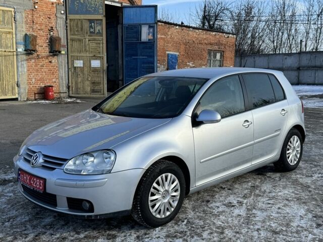 Серый Фольксваген Гольф, объемом двигателя 1.6 л и пробегом 226 тыс. км за 6800 $, фото 1 на Automoto.ua