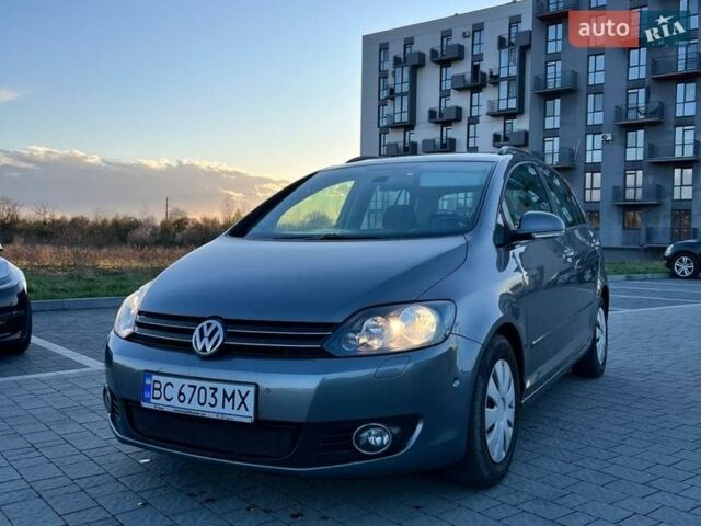 Серый Фольксваген Гольф, объемом двигателя 1.39 л и пробегом 256 тыс. км за 7500 $, фото 1 на Automoto.ua