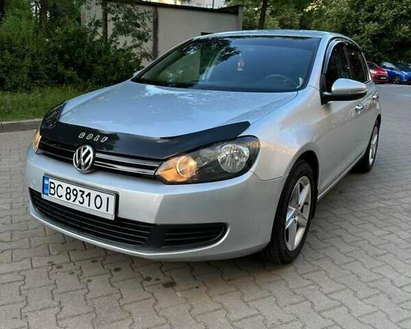 Серый Фольксваген Гольф, объемом двигателя 1.2 л и пробегом 245 тыс. км за 6800 $, фото 1 на Automoto.ua