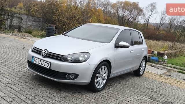Серый Фольксваген Гольф, объемом двигателя 1.97 л и пробегом 320 тыс. км за 8900 $, фото 1 на Automoto.ua