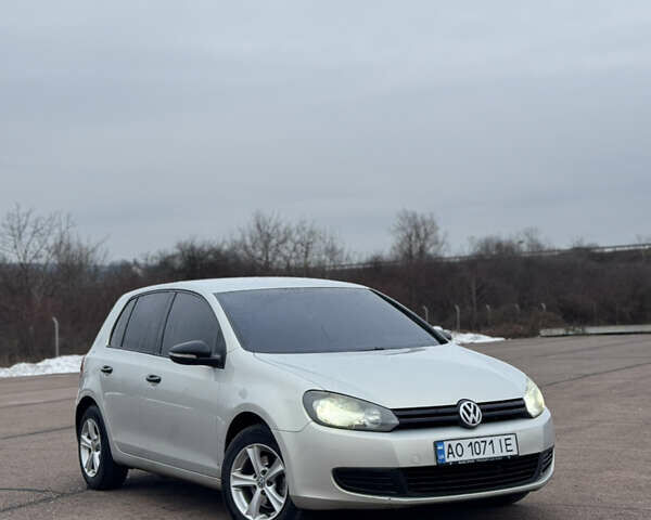 Серый Фольксваген Гольф, объемом двигателя 1.39 л и пробегом 260 тыс. км за 6200 $, фото 1 на Automoto.ua