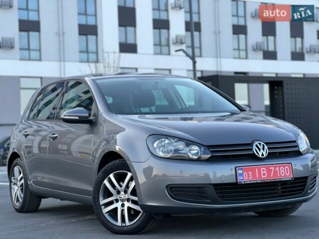 Серый Фольксваген Гольф, объемом двигателя 1.4 л и пробегом 149 тыс. км за 7700 $, фото 1 на Automoto.ua