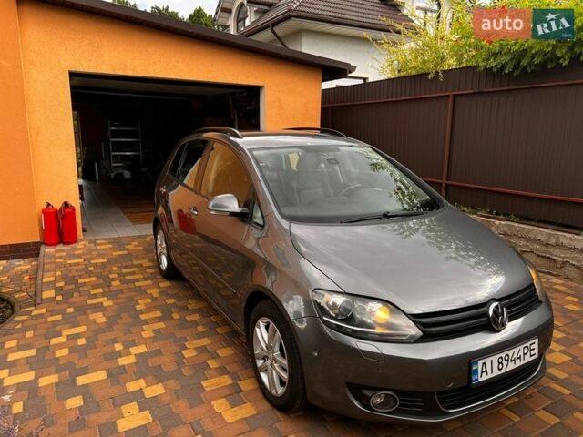 Серый Фольксваген Гольф, объемом двигателя 1.39 л и пробегом 285 тыс. км за 8800 $, фото 1 на Automoto.ua