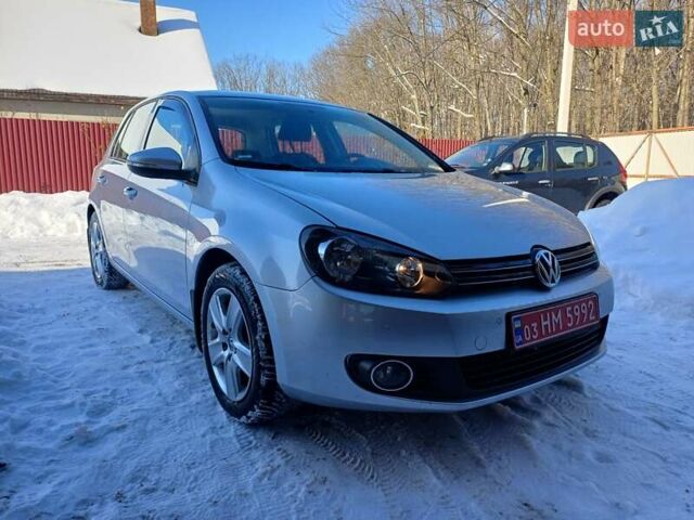 Серый Фольксваген Гольф, объемом двигателя 1.4 л и пробегом 223 тыс. км за 6500 $, фото 1 на Automoto.ua