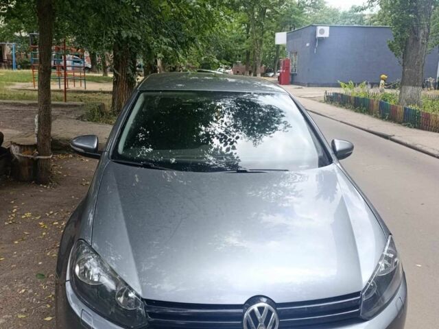 Серый Фольксваген Гольф, объемом двигателя 1.4 л и пробегом 305 тыс. км за 8300 $, фото 1 на Automoto.ua