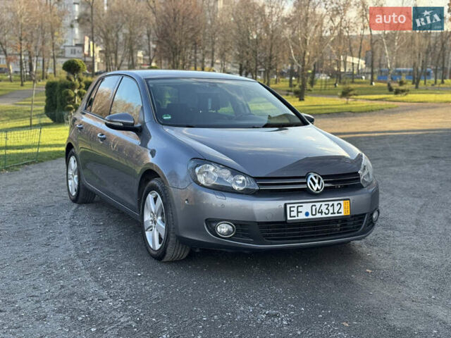 Сірий Фольксваген Гольф, об'ємом двигуна 1.39 л та пробігом 215 тис. км за 8700 $, фото 1 на Automoto.ua