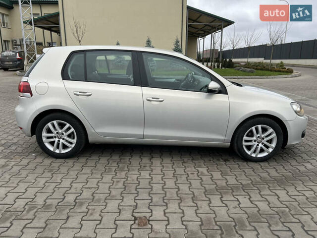 Серый Фольксваген Гольф, объемом двигателя 1.4 л и пробегом 209 тыс. км за 8800 $, фото 1 на Automoto.ua