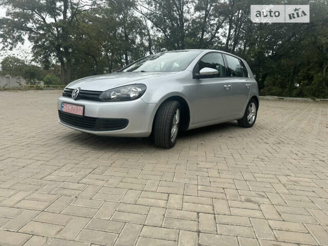 Серый Фольксваген Гольф, объемом двигателя 1.6 л и пробегом 212 тыс. км за 8100 $, фото 1 на Automoto.ua