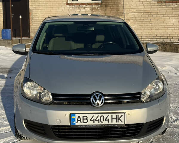 Серый Фольксваген Гольф, объемом двигателя 1.6 л и пробегом 248 тыс. км за 7800 $, фото 1 на Automoto.ua