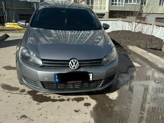 Серый Фольксваген Гольф, объемом двигателя 1.6 л и пробегом 180 тыс. км за 7499 $, фото 1 на Automoto.ua