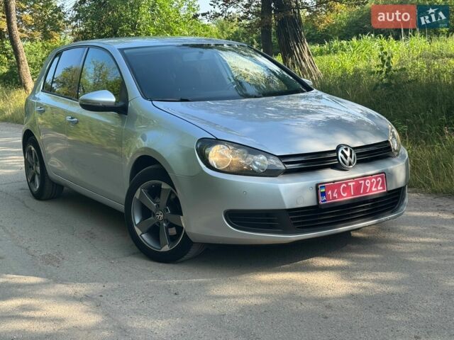 Сірий Фольксваген Гольф, об'ємом двигуна 1.6 л та пробігом 244 тис. км за 6800 $, фото 1 на Automoto.ua