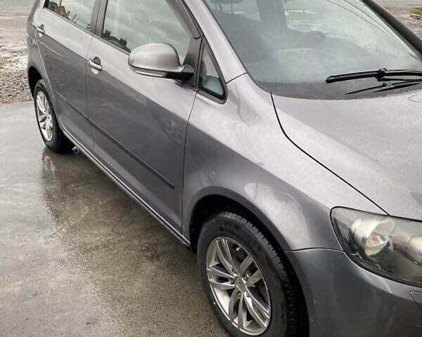 Фольксваген Гольф 2010 в Виннице на Automoto.ua Серый Фольксваген Гольф, объемом двигателя 1.39 л и пробегом 162 тыс. км за 7250 $, фото 1 на Automoto.ua