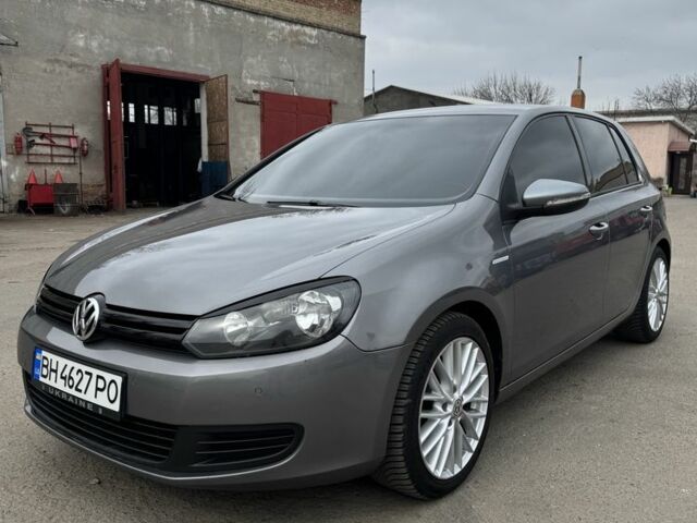 Серый Фольксваген Гольф, объемом двигателя 1.6 л и пробегом 223 тыс. км за 8300 $, фото 1 на Automoto.ua