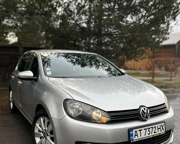 Серый Фольксваген Гольф, объемом двигателя 1.6 л и пробегом 305 тыс. км за 8200 $, фото 1 на Automoto.ua