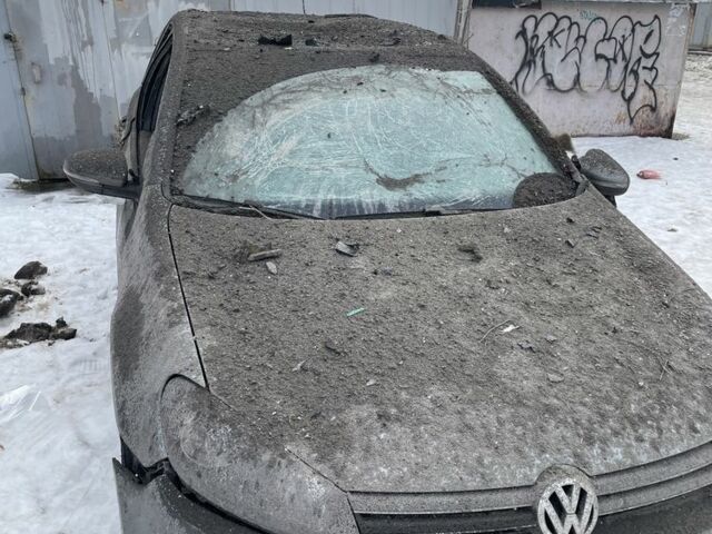 Серый Фольксваген Гольф, объемом двигателя 2.5 л и пробегом 168 тыс. км за 3000 $, фото 1 на Automoto.ua