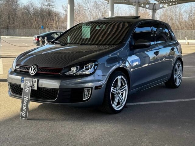 Серый Фольксваген Гольф, объемом двигателя 0 л и пробегом 227 тыс. км за 9300 $, фото 1 на Automoto.ua