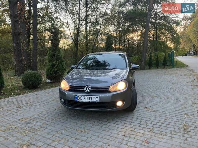 Сірий Фольксваген Гольф, об'ємом двигуна 1.39 л та пробігом 258 тис. км за 6800 $, фото 1 на Automoto.ua