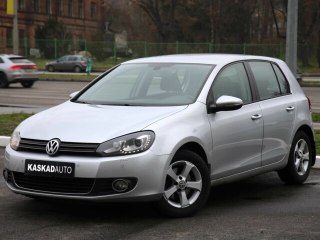 Серый Фольксваген Гольф, объемом двигателя 1.4 л и пробегом 126 тыс. км за 9000 $, фото 1 на Automoto.ua